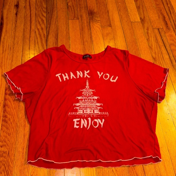 JULIA by Love J “Thank You Enjoy” Red Graphic Crop - Picture 1 of 5